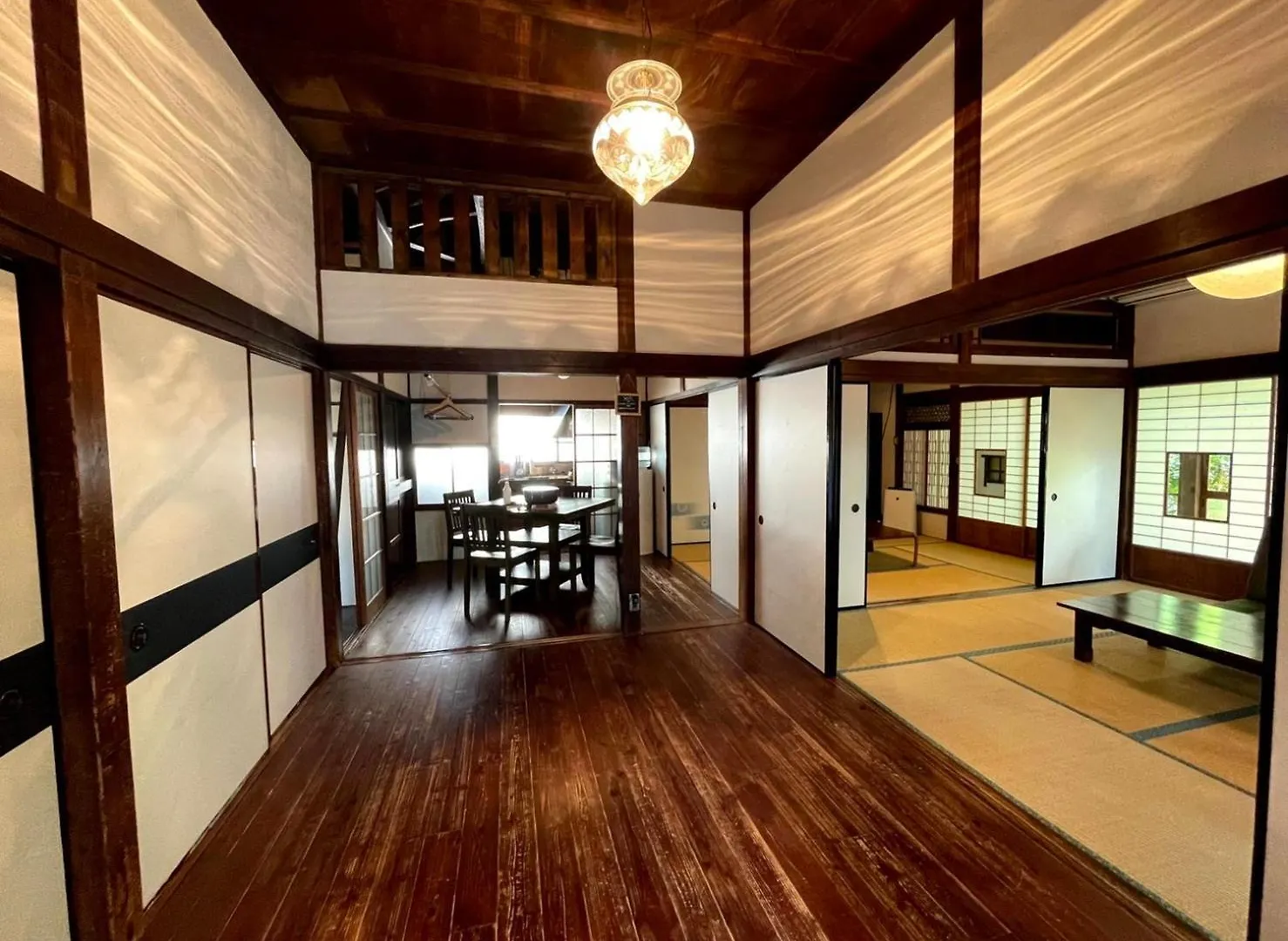 Minato-No Akari Villa Hayama Japan